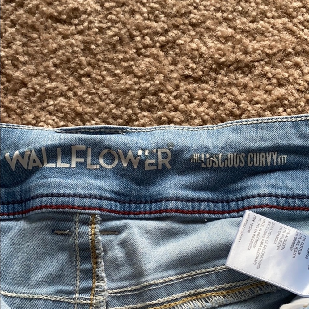 Jeans - Picture 6 of 7